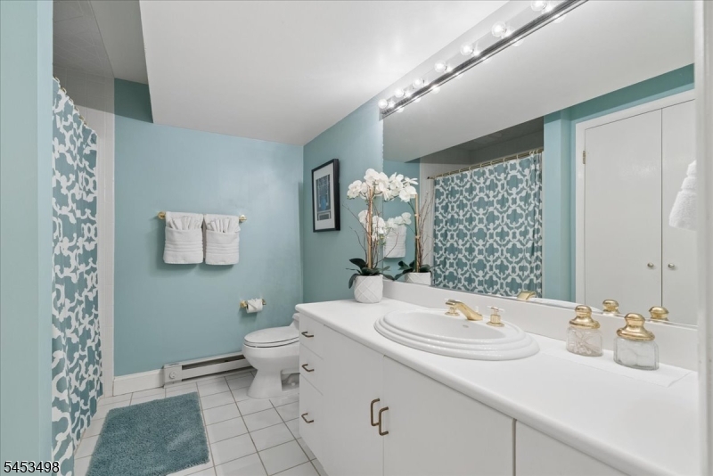 15 Copper Vail Ct Property Photo 43
