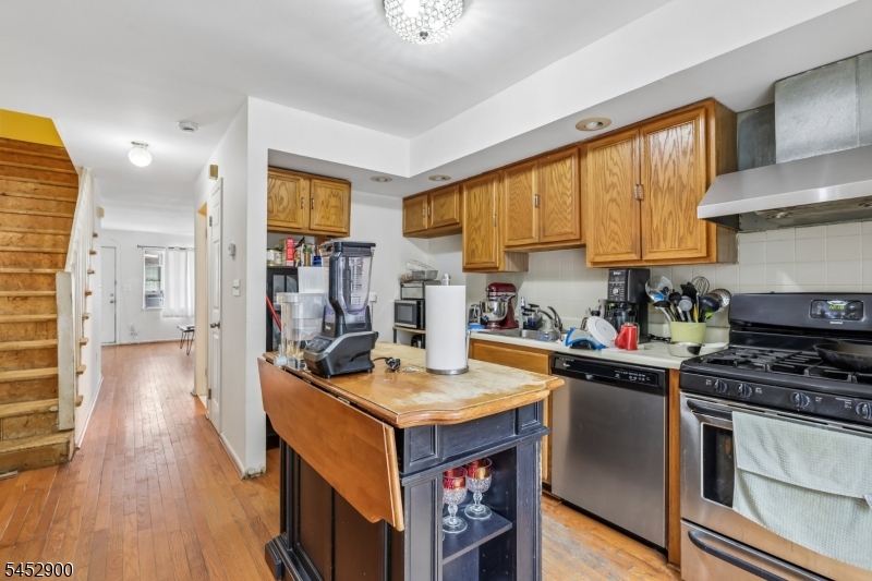 22 Hecker St 22 Property Photo 5