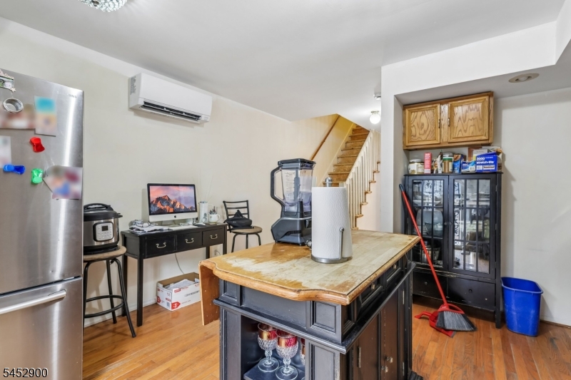 22 Hecker St 22 Property Photo 10