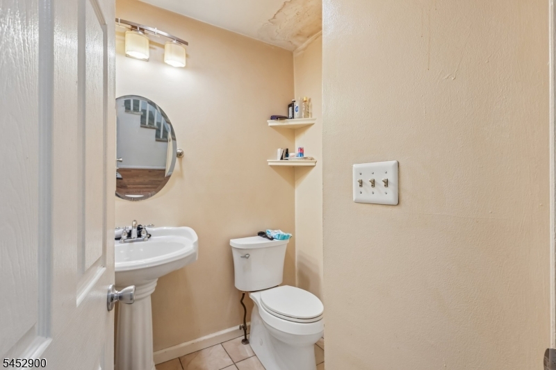 22 Hecker St 22 Property Photo 14