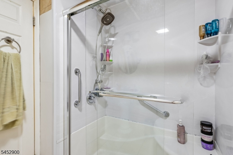 22 Hecker St 22 Property Photo 19