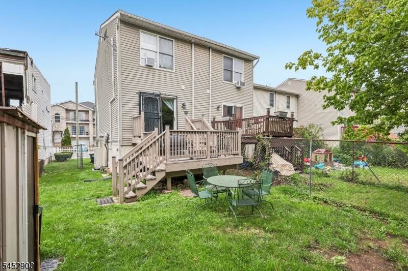 22 Hecker St 22 Property Photo 28