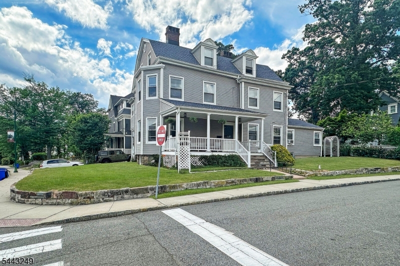 2 Hillside Ave Property Photo 1