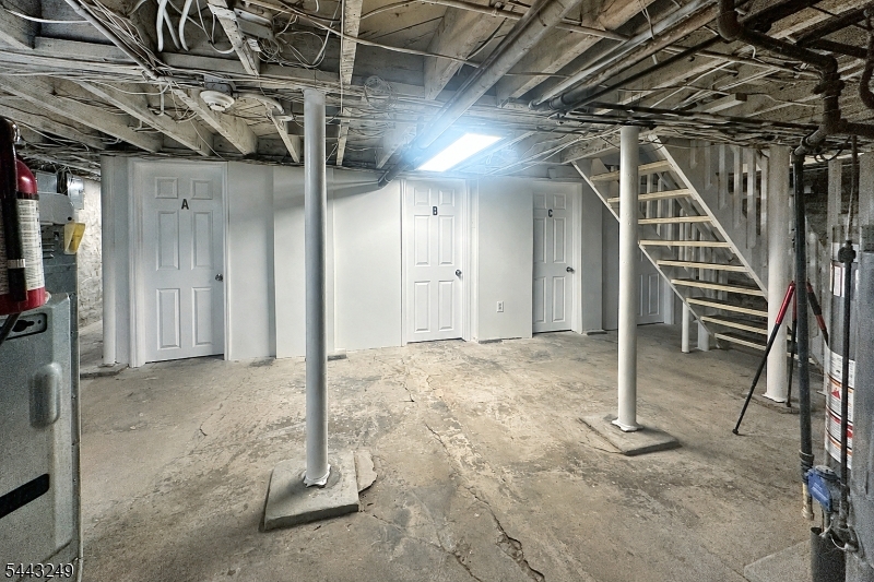 2 Hillside Ave Property Photo 6