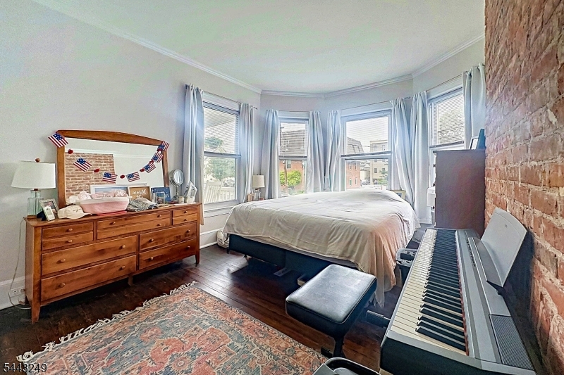 2 Hillside Ave Property Photo 15