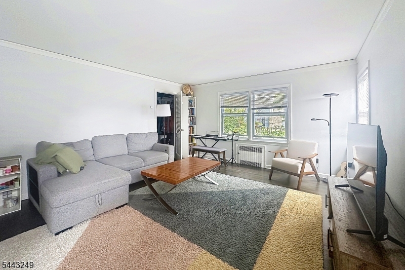 2 Hillside Ave Property Photo 19