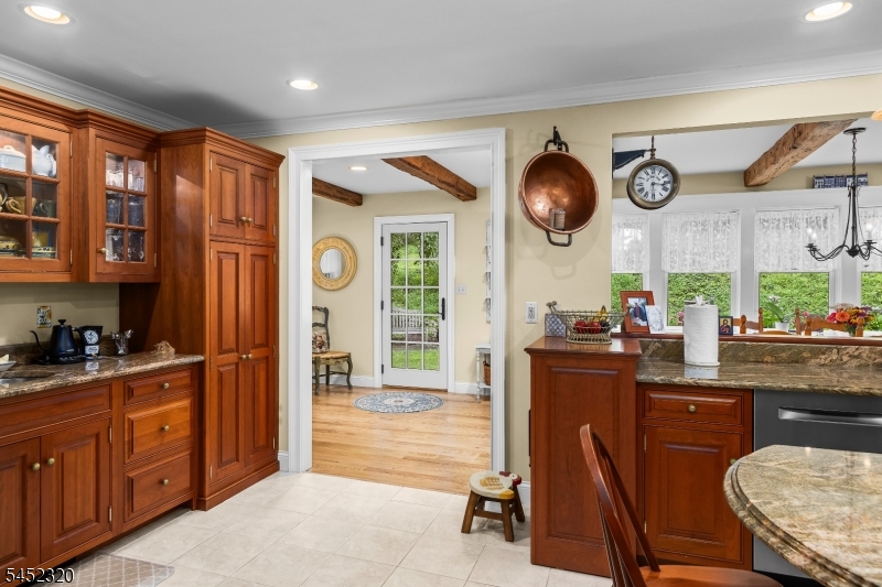 85 Old Turnpike Rd Property Photo 13