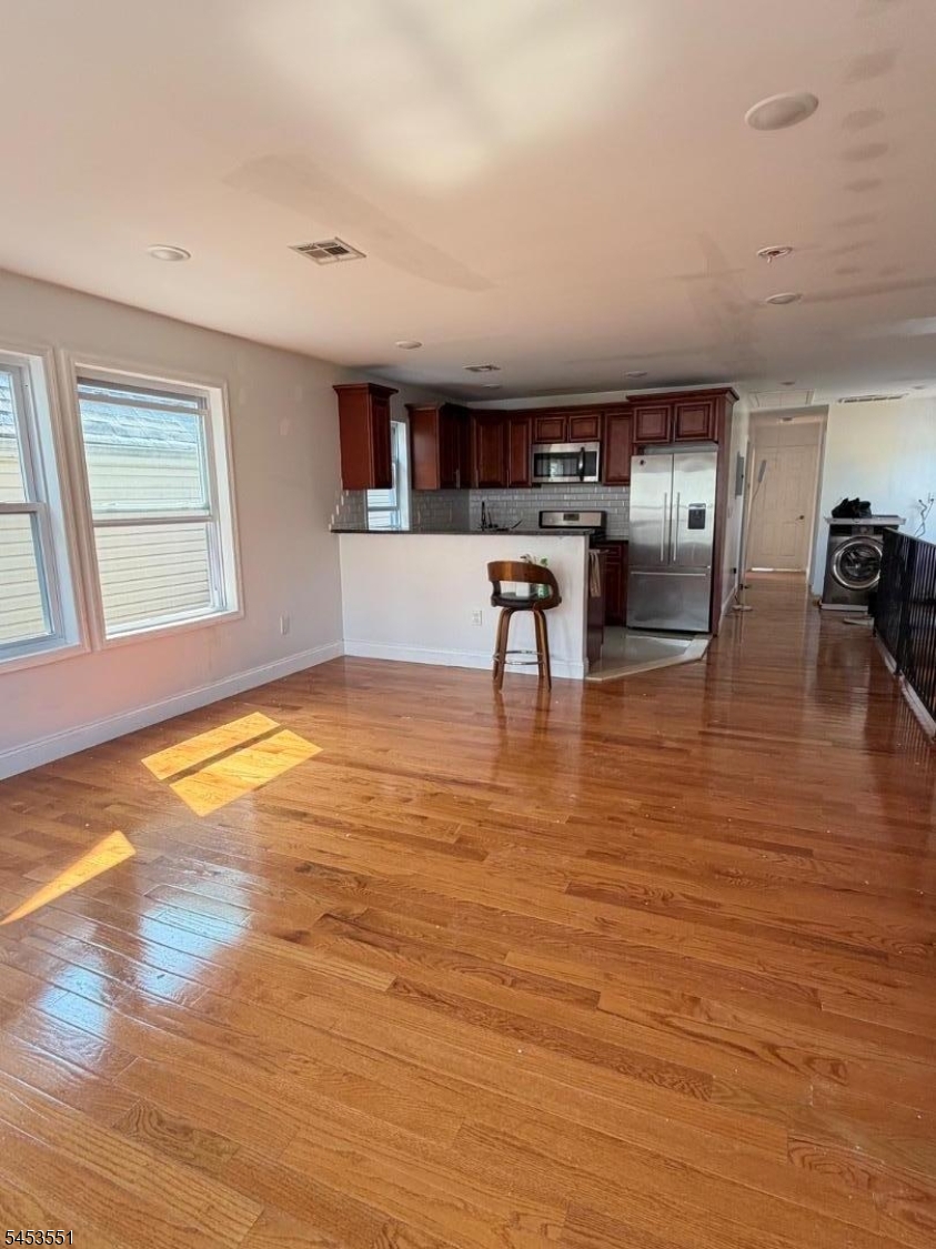 95 Ellis Ave Property Photo 5