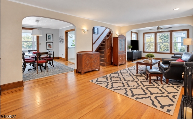 17 Ferncliff Rd Property Photo 6
