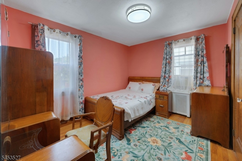 17 Ferncliff Rd Property Photo 18