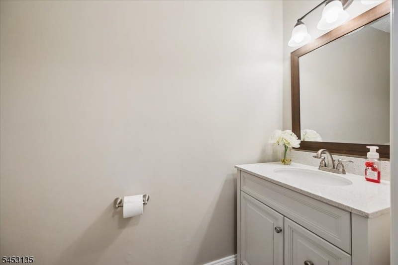 324 Gettysburg Way Property Photo 16