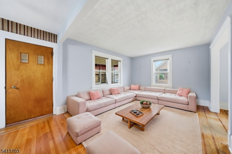149 Roessler St Property Photo 4