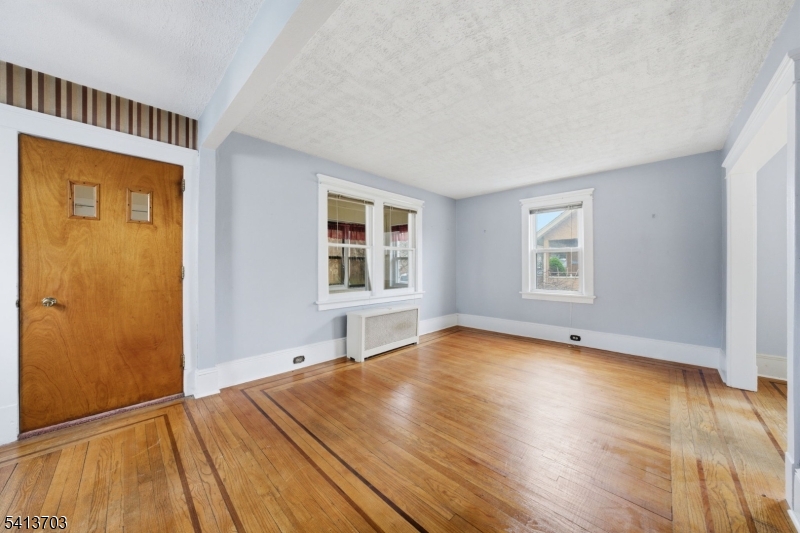 149 Roessler St Property Photo 5