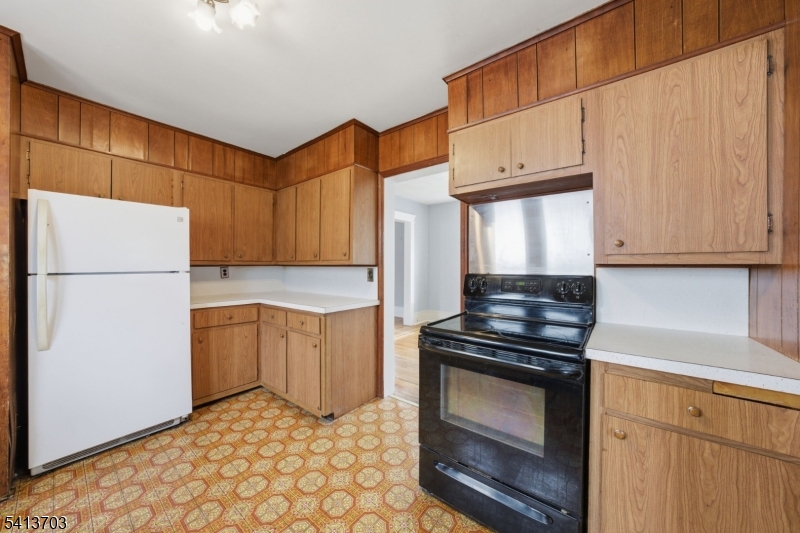 149 Roessler St Property Photo 15