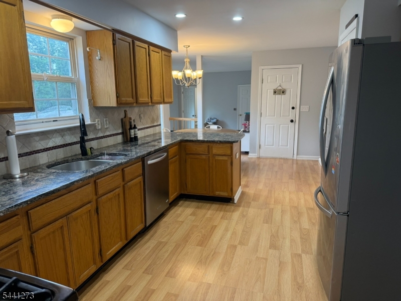 4 Fox Chase Rd Property Photo 13