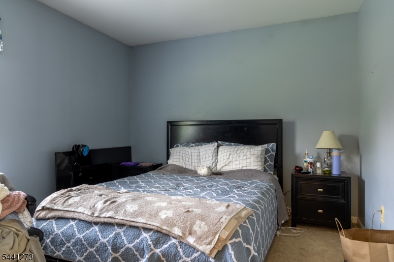 4 Fox Chase Rd Property Photo 23