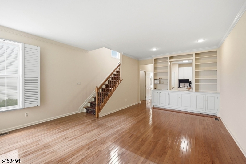 427 Hartford Drive Property Photo 10