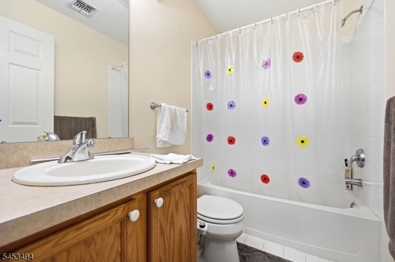 427 Hartford Drive Property Photo 30