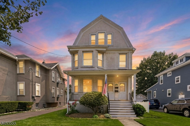 120 Elm St Property Photo 1