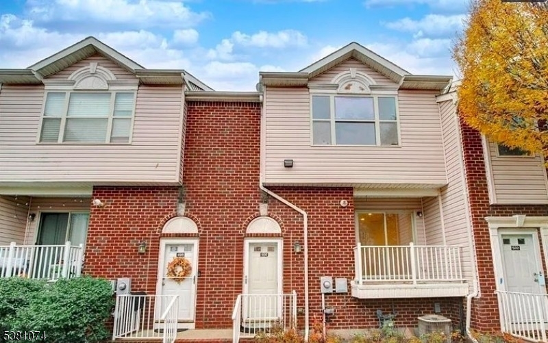 500 Great Beds Ct Property Photo 1