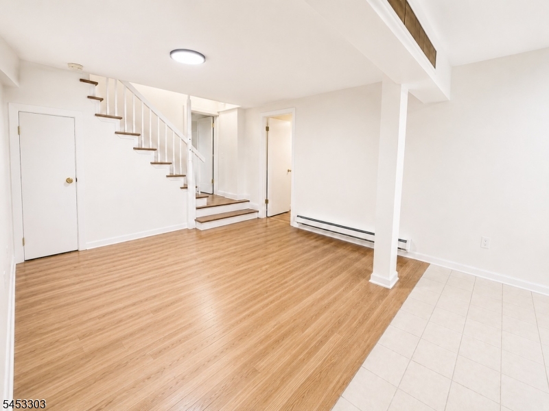 7 Valley Rd A Property Photo 13