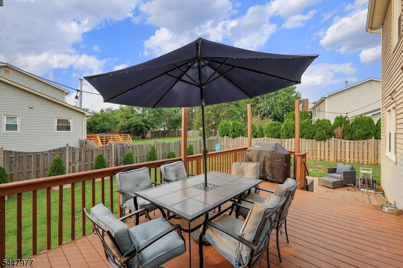 77 Rohill Rd Property Photo 17