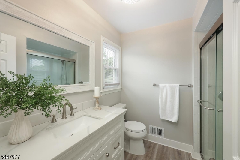 77 Rohill Rd Property Photo 25
