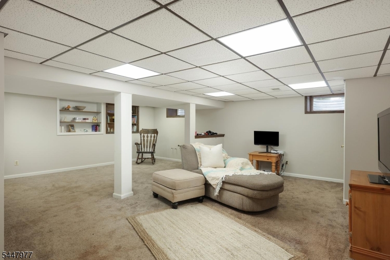 77 Rohill Rd Property Photo 30