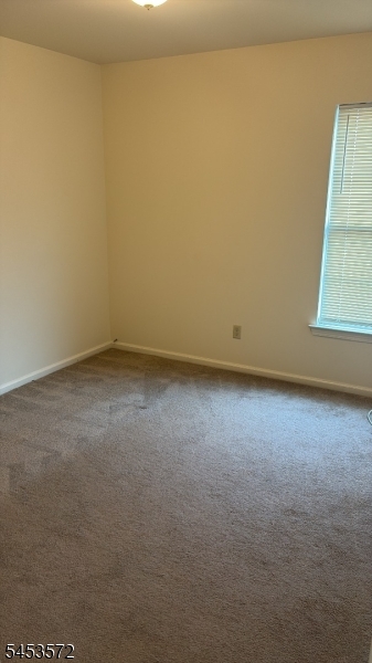 64 Isabella Ave Property Photo 9