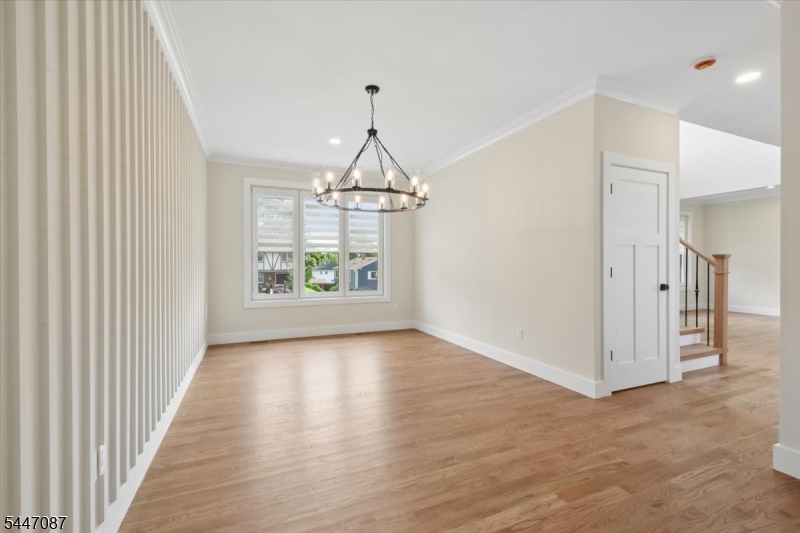 31 Farview Ave Property Photo 13