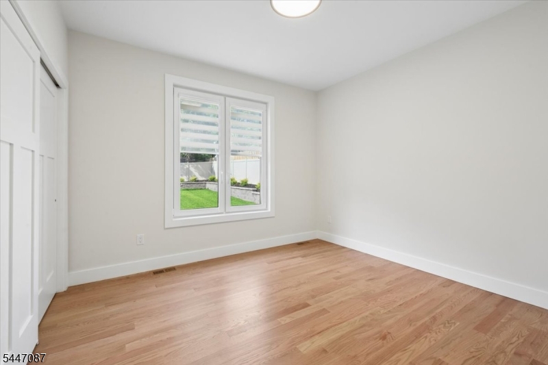 31 Farview Ave Property Photo 20