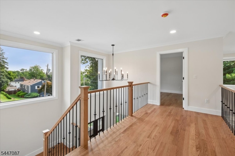 31 Farview Ave Property Photo 23