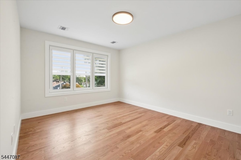 31 Farview Ave Property Photo 30