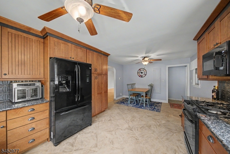 409 Ridge Road Property Photo 28