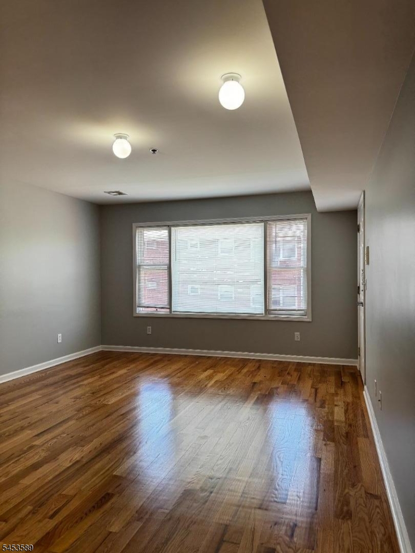 104 Luttgen Pl 5 Property Photo 3