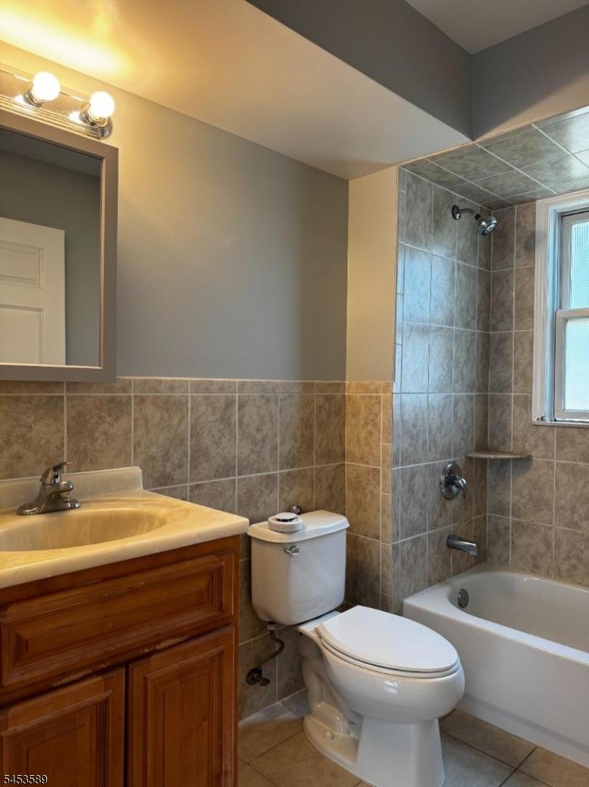 104 Luttgen Pl 5 Property Photo 6