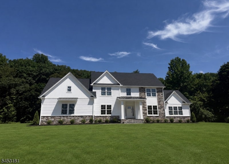 4 Highland Meadows Road Property Photo 1