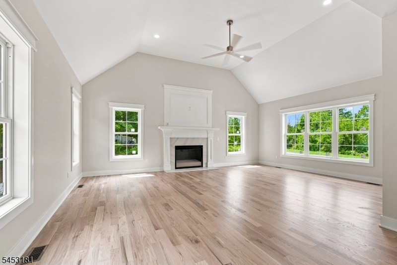 4 Highland Meadows Road Property Photo 4