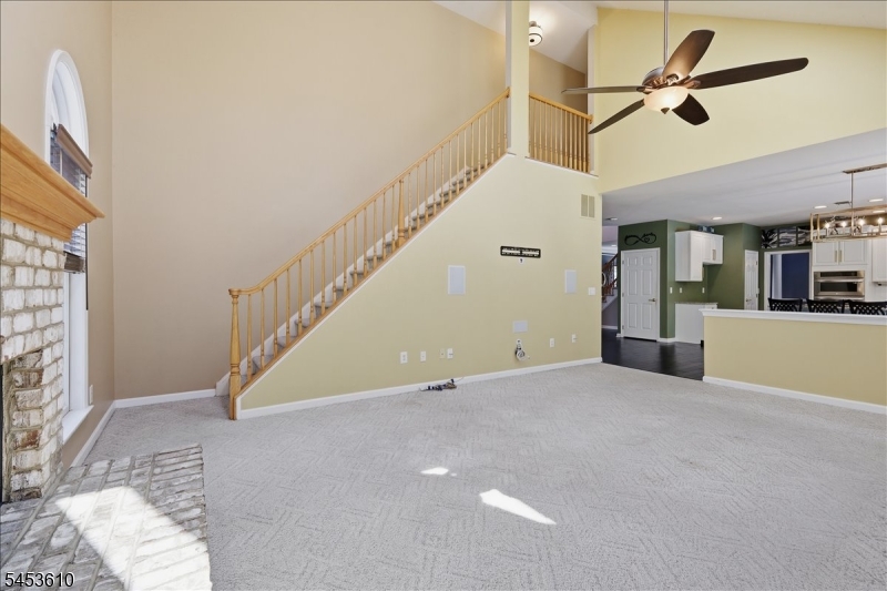 29 Old Schoolhouse Rd Property Photo 21