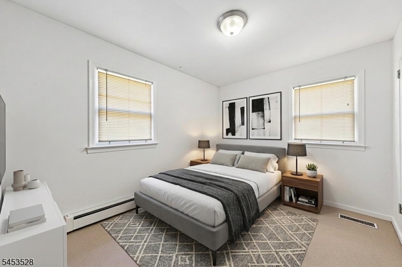 166 1st St Property Photo 12