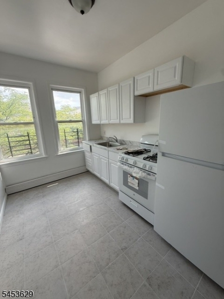 162 Elmora Ave Property Photo 4