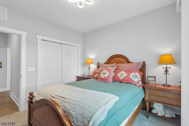 2 Vanderbilt Blvd 403 Property Photo 24