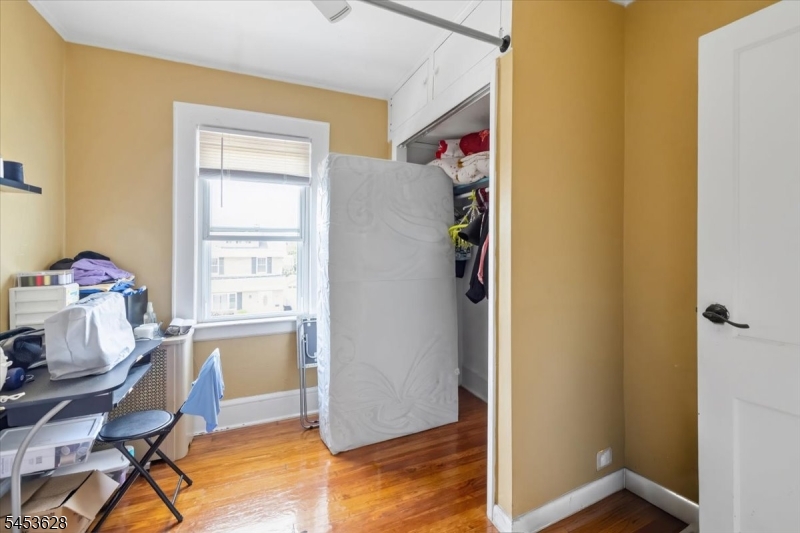18 Newell Pl Property Photo 9
