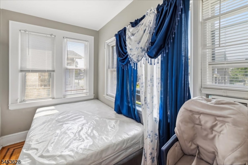 18 Newell Pl Property Photo 14