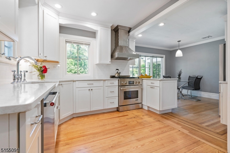 302 Mendham Rd Property Photo 10