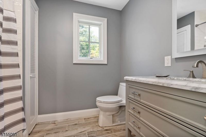 302 Mendham Rd Property Photo 25