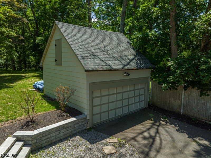 302 Mendham Rd Property Photo 30