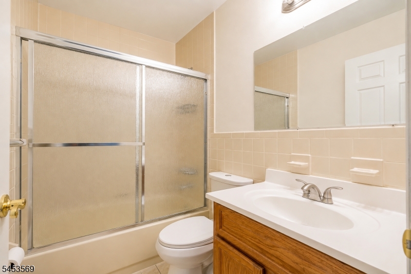 3003 North Oaks Boulevard Property Photo 19