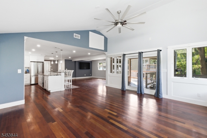 19 Harmony Ter Property Photo 9