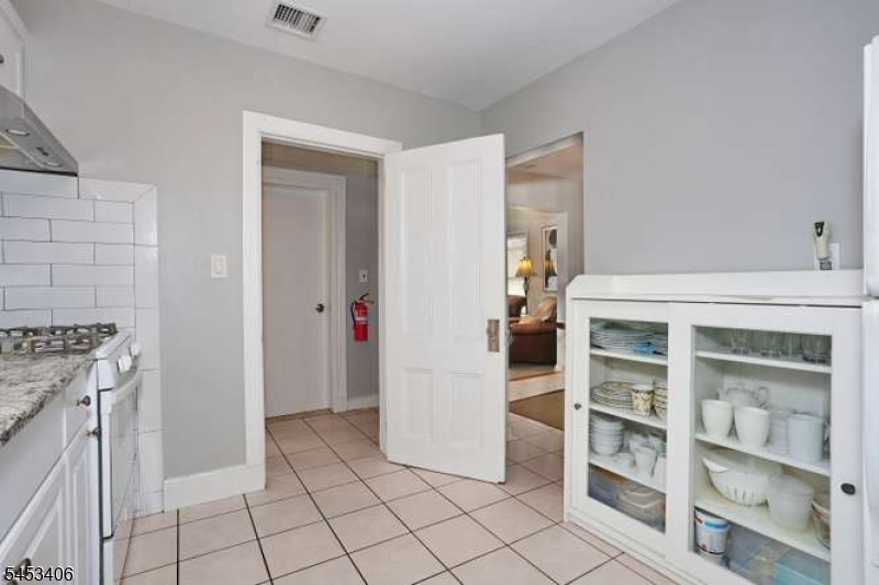 120 Liberty St Property Photo 8